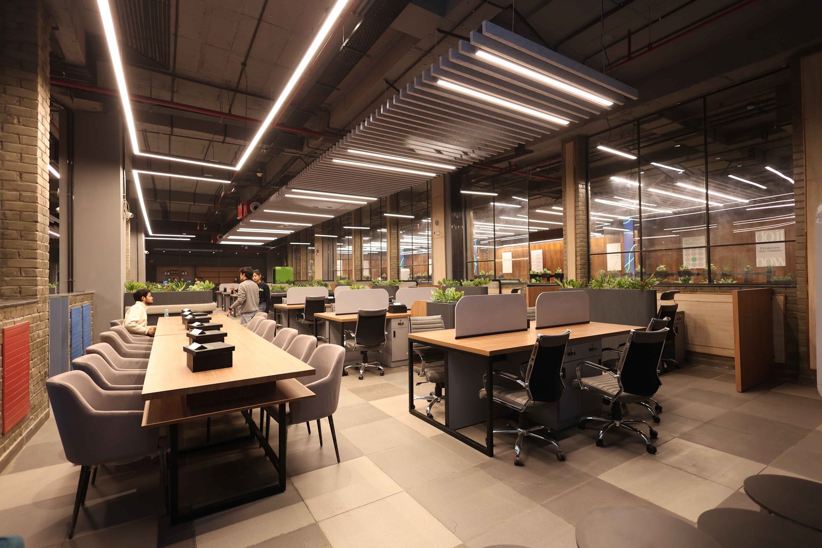 Super seats for freelancers and remote workers